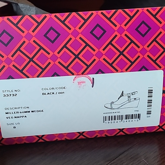 EUC s.8 Tory Burch wedge leather sandals - Picture 5 of 5